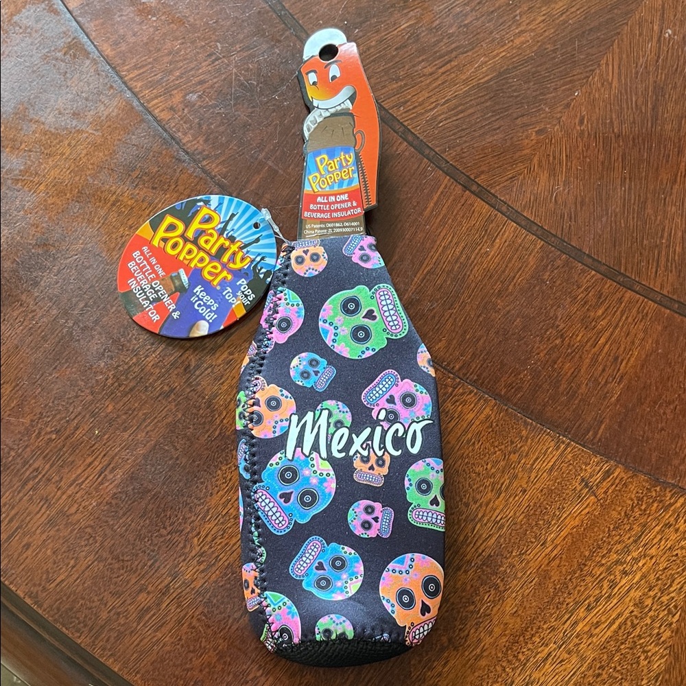 Día De Los Muertos Bottle Insulator